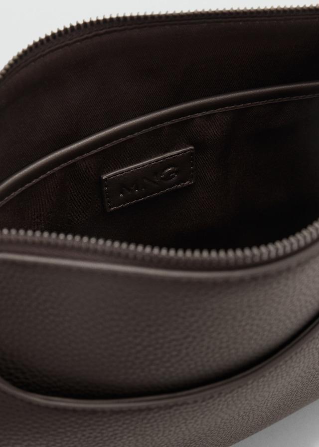 Mango Genarbte Envelope Bag