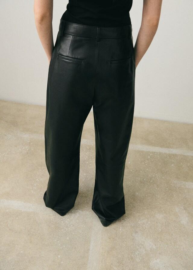 Mango Gerade Lederhose Mit Bundfalten-Detail