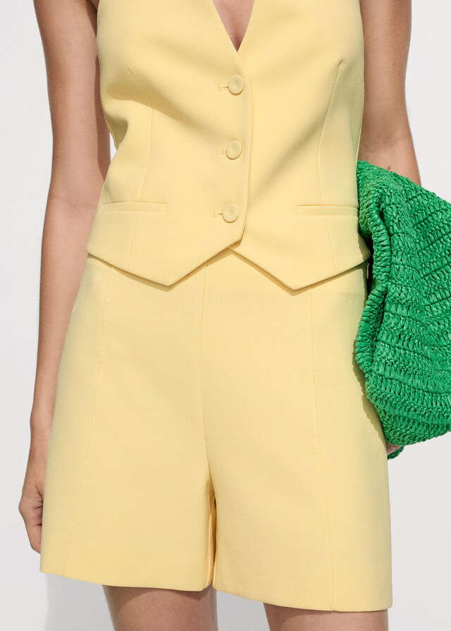 Mango Gerade Shorts mit mittlerer Bundhöhe