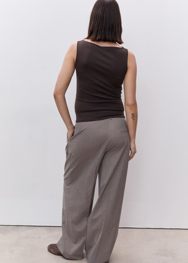 Mango Gerafftes Top Mit Bateau-Ausschnitt