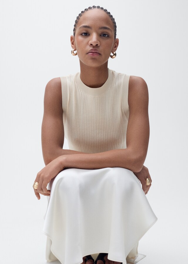 Mango Geripptes Top mit Schlitzen