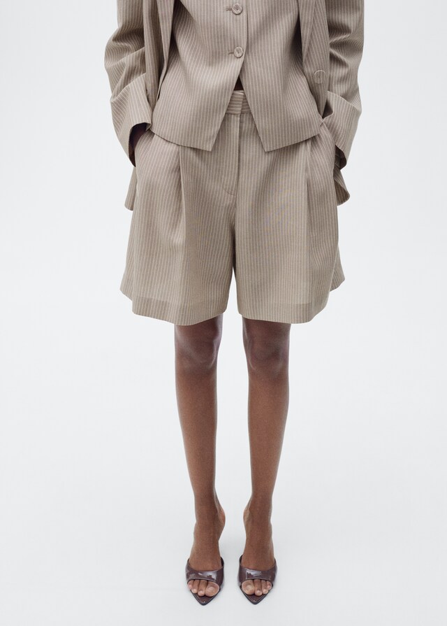 Mango Gestreifte Anzug-Bermudashorts