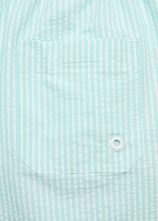 Mango Gestreifte Seersucker-Badeshorts