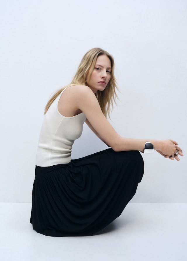 Mango Gestricktes Figurbetontes Top Ohne Ärmel