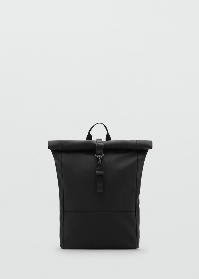 Mango Gummierter Rucksack mit Umschlagverschluss