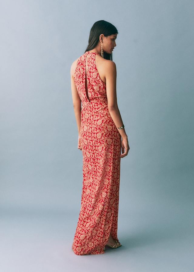 Mango Kleid Mit Halfterkragen