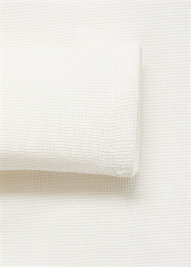 Mango Langärmliges T-Shirt Mit Knöpfen