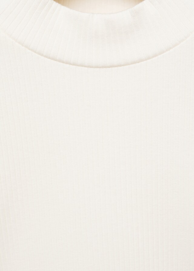 Mango Langärmliges T-Shirt Mit Rollkragen