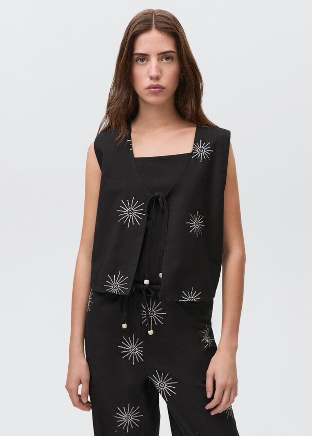 Mango Lange Hose mit Stickdetails