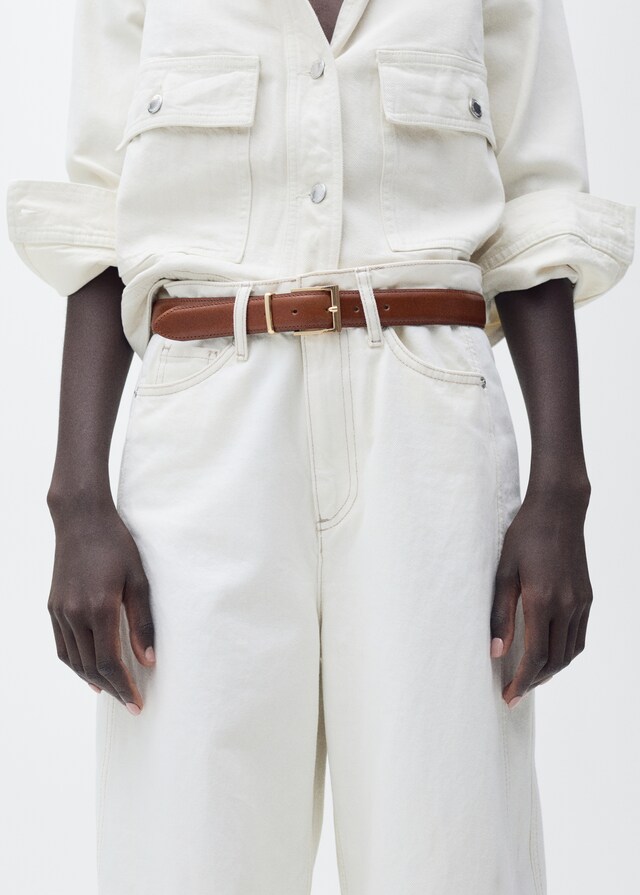 Mango Ledergürtel mit carréeförmiger Schnalle