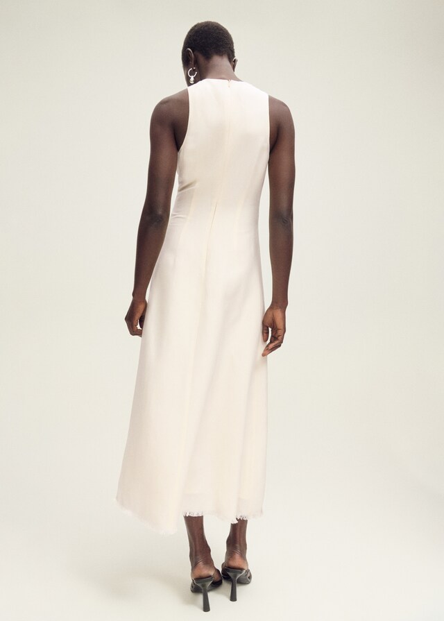 Mango Leinenkleid Mit Ausgefranstem Saum