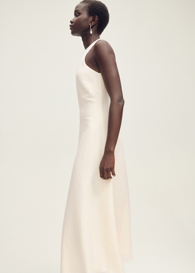 Mango Leinenkleid Mit Ausgefranstem Saum