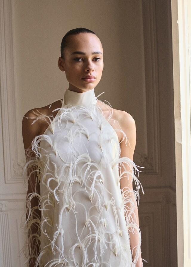 Mango Neckholder-Kleid Mit Federdetails