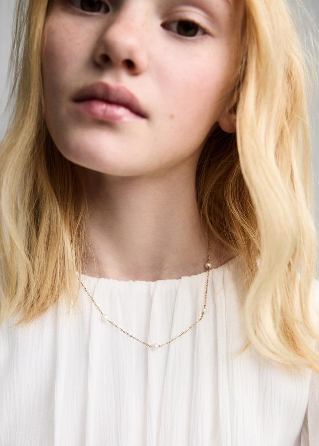 Mango Set Aus Halskette Und Ohrringen