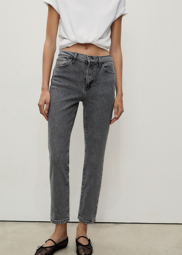 Mango Slim-Jeans in Cropped-Länge Claudia