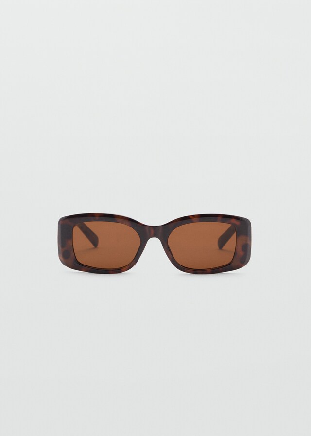 Mango Sonnenbrille mit viereckiger Brillenfassung