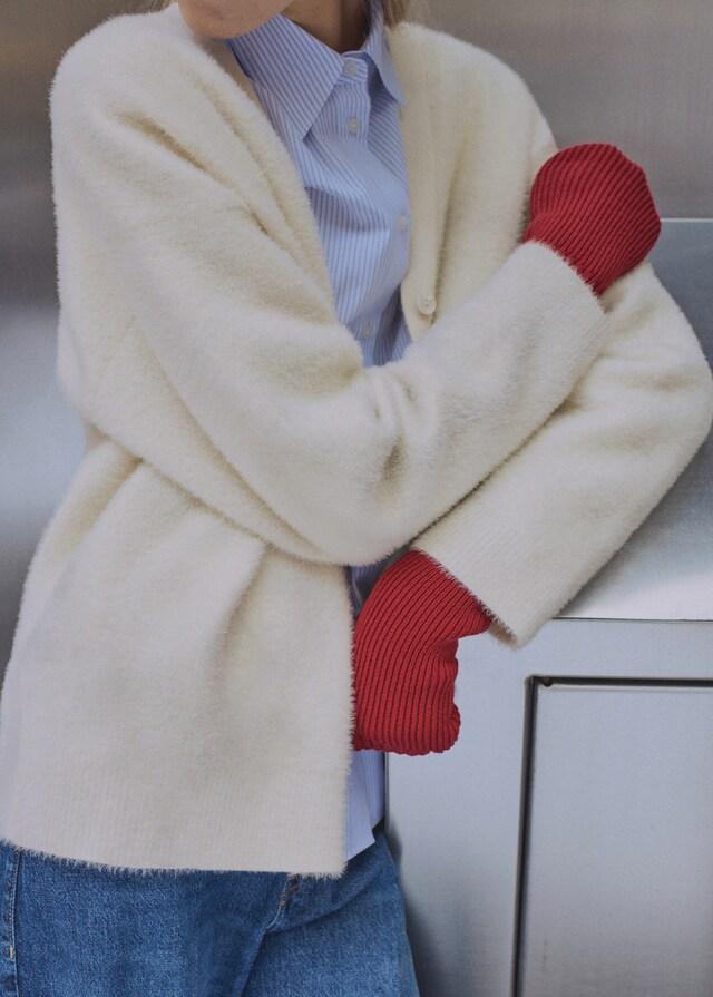 Mango Strickcardigan mit Fell-Effekt