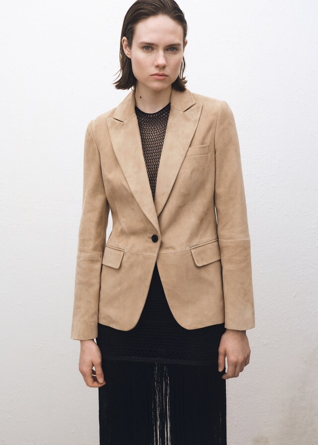 Mango Taillierter Wildleder-Blazer