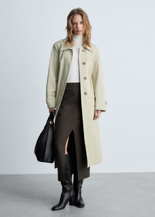 Mango Tailliertes T-Shirt Mit Hohem Kragen