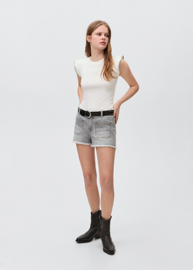 Mango Top Mit Volantdetail