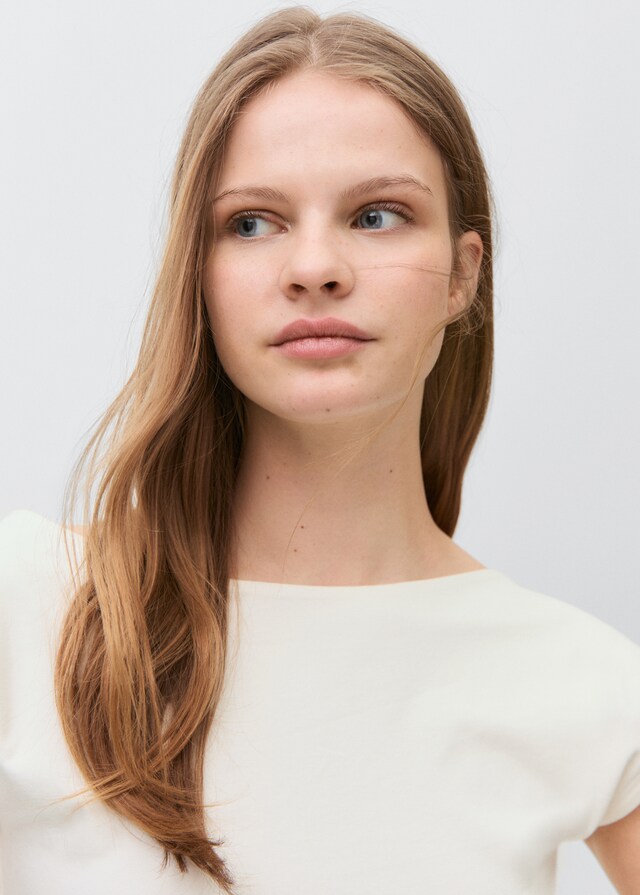 Mango T-Shirt Aus 100 % Baumwolle Mit Bateau-Ausschnitt