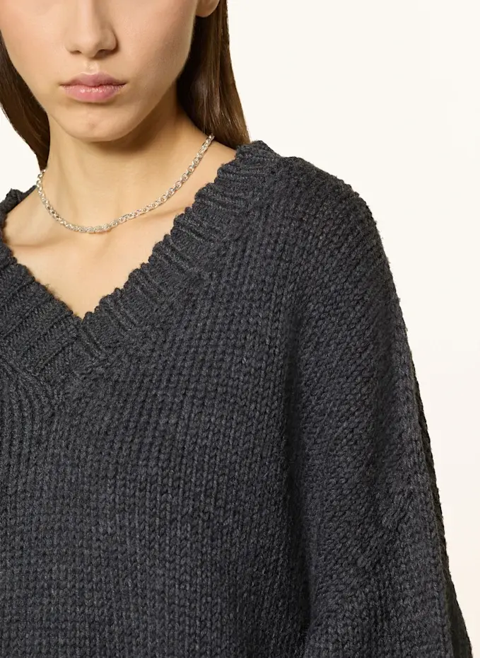 Black Palms Black Palms Pullover VEE