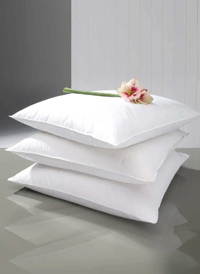CENTA-STAR CENTA-STAR Daunenkissen CLASSIC SOFT80 X 80 Cm