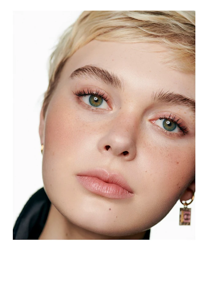 CHANEL CHANEL JOUES CONTRASTEPuder- Rouge