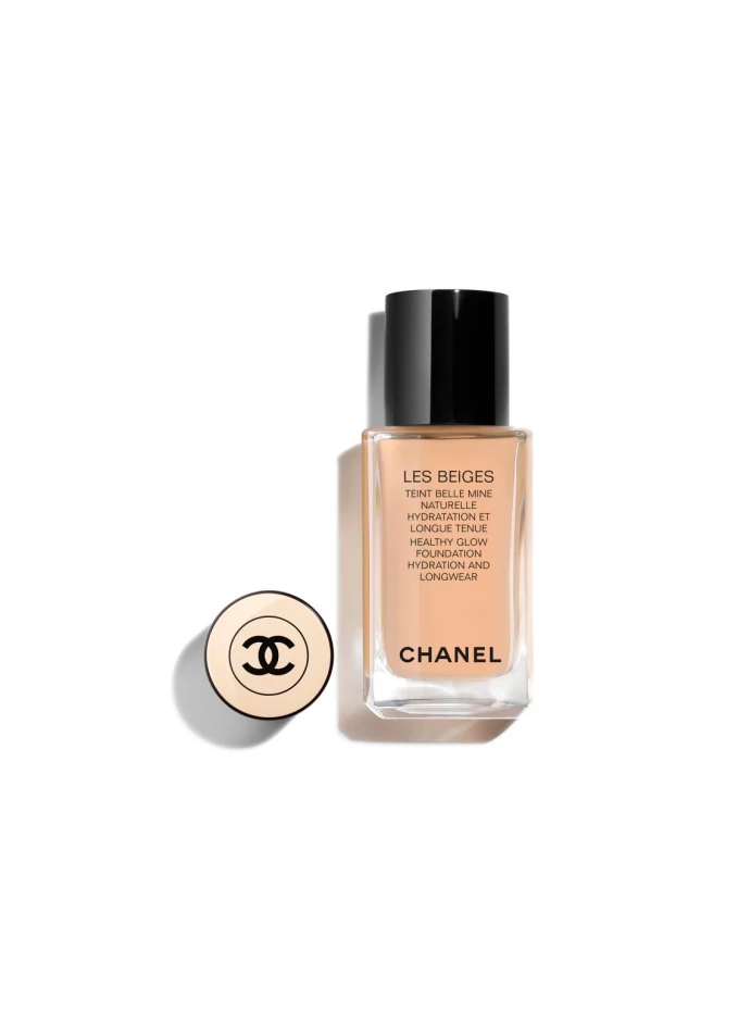 CHANEL CHANEL LES BEIGES FOUNDATIONFeuchtigkeitsspendende Foundation Mit Langem Halt Für Einen Natürlich Frischen Teint