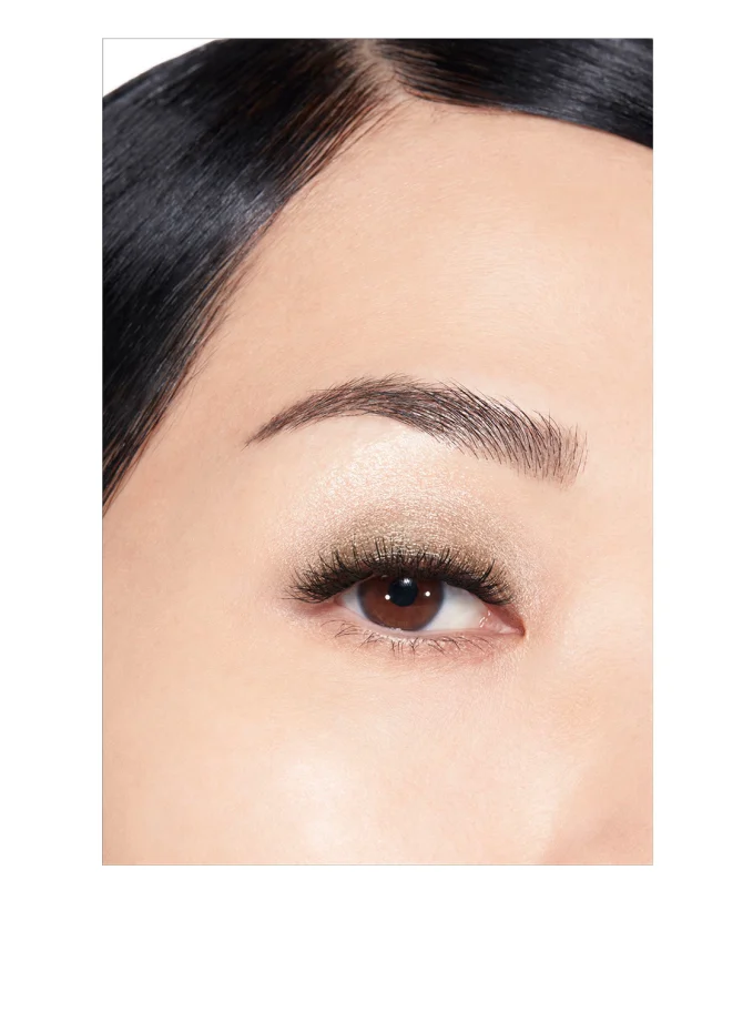 CHANEL CHANEL OMBRE ESSENTIELLEVielseitiger Und Langanhaltender Lidschatten
