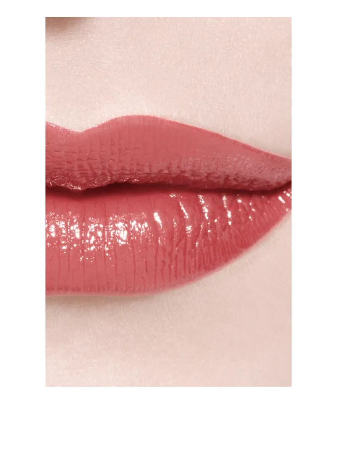 CHANEL CHANEL ROUGE COCO BLOOMDer Feuchtigkeitsspendende Aufpolsternde Hochglänzende Und Farbintensive Lippenstift Mit Langem Halt