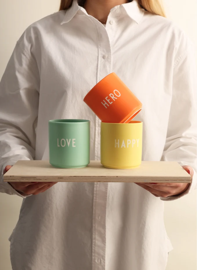 DESIGN LETTERS DESIGN LETTERS BecherVolumen: 325 Ml