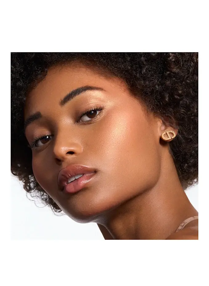 DIOR DIOR DIOR FOREVER GLOW LUMINIZERMit Hyaluronsäure Angereicherter Highlighter