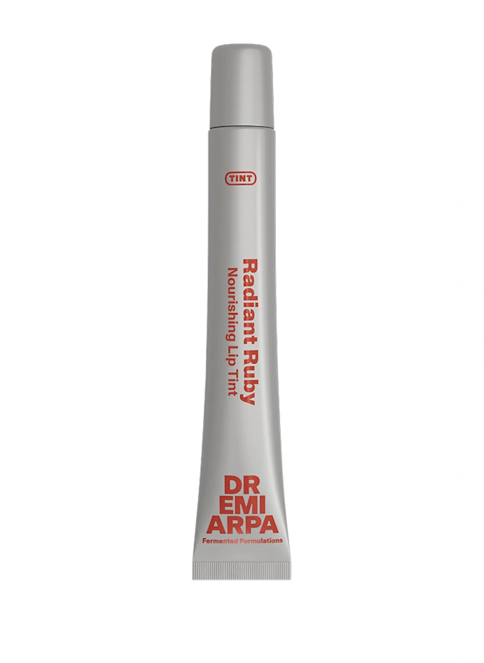DR. EMI ARPA SKIN DR. EMI ARPA SKIN RADIANT RUBY NOURISHING LIP TINTGetönte Lippenpflege mit Sonnenschutz