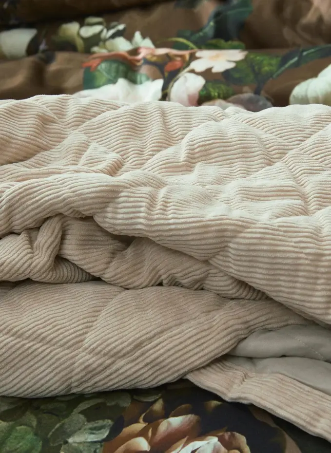 ESSENZA ESSENZA Tagesdecke BILLIE