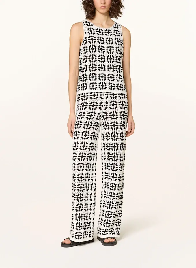 MRS & HUGS MRS & HUGS Häkeltop