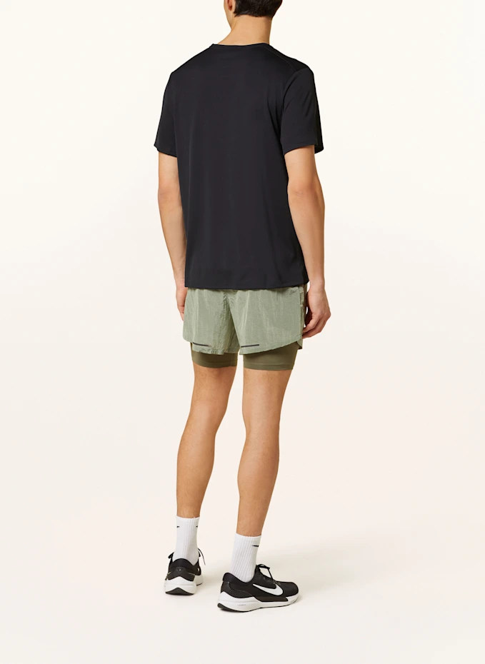 Nike Nike 2-in-1-Laufshorts STRIDE RUNNING DIVISION