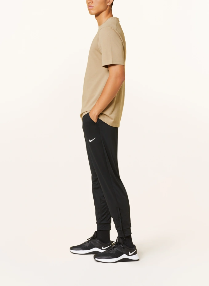 Nike Nike Trainingsshose DRI-FIT TOTALITY