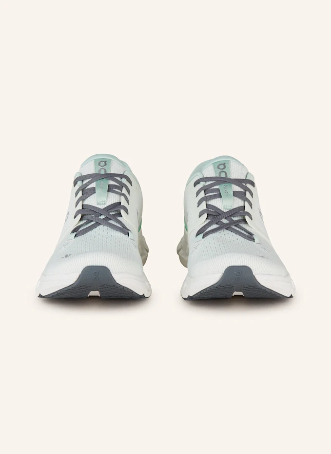 On On Fitnessschuhe CLOUD X 4