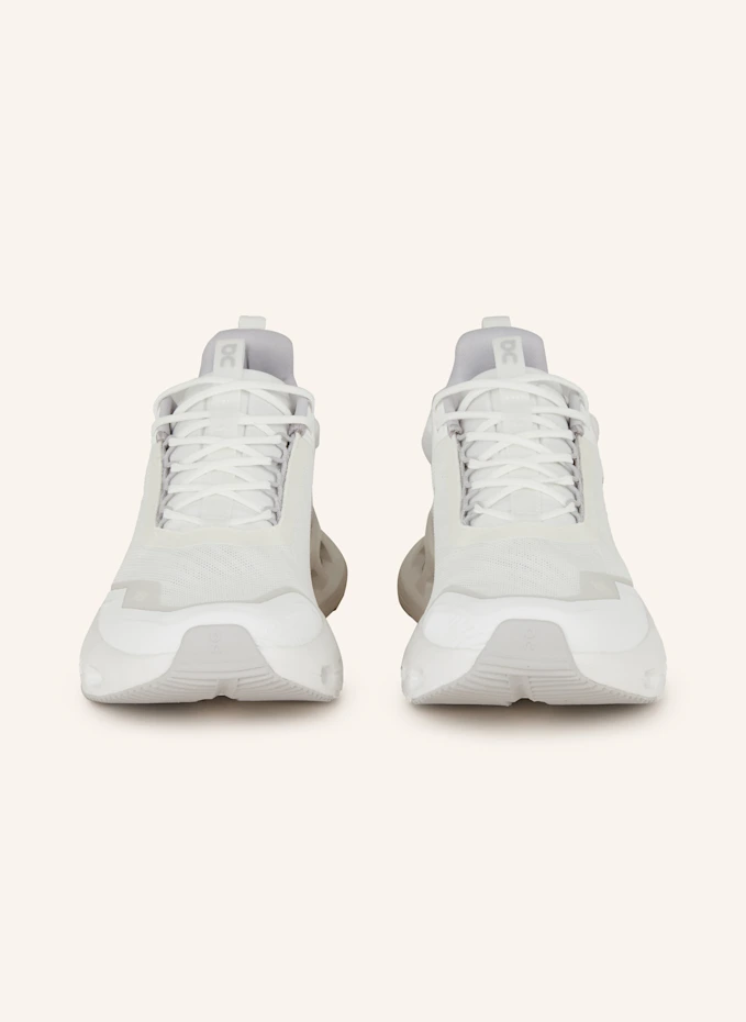 On On Fitnessschuhe CLOUDNOVA X