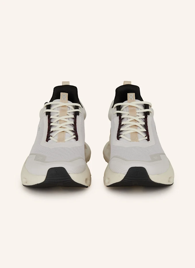 On On Fitnessschuhe CLOUDNOVA X