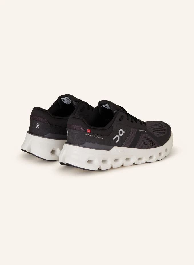 On On Laufschuhe CLOUDRUNNER 2