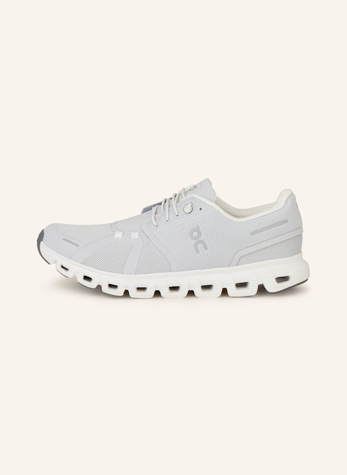 On On Sneaker CLOUD 6