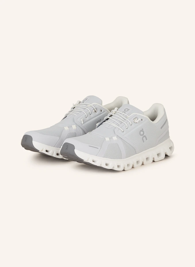 On On Sneaker CLOUD 6