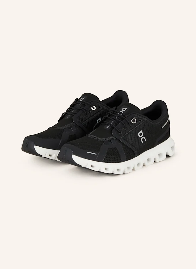On On Sneaker CLOUD 6