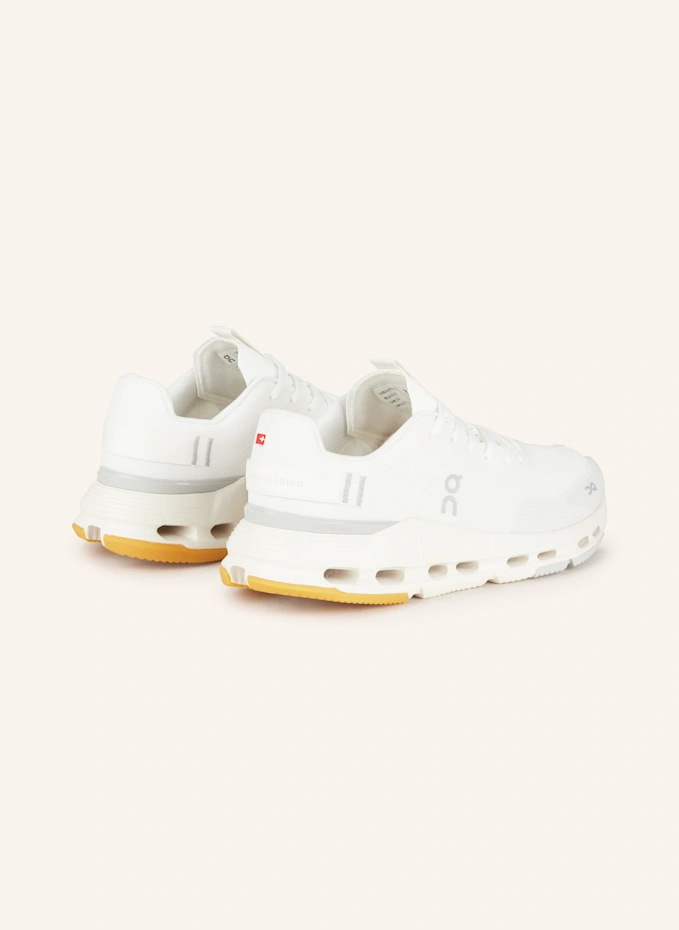 On On Sneaker CLOUDNOVA FORM 2