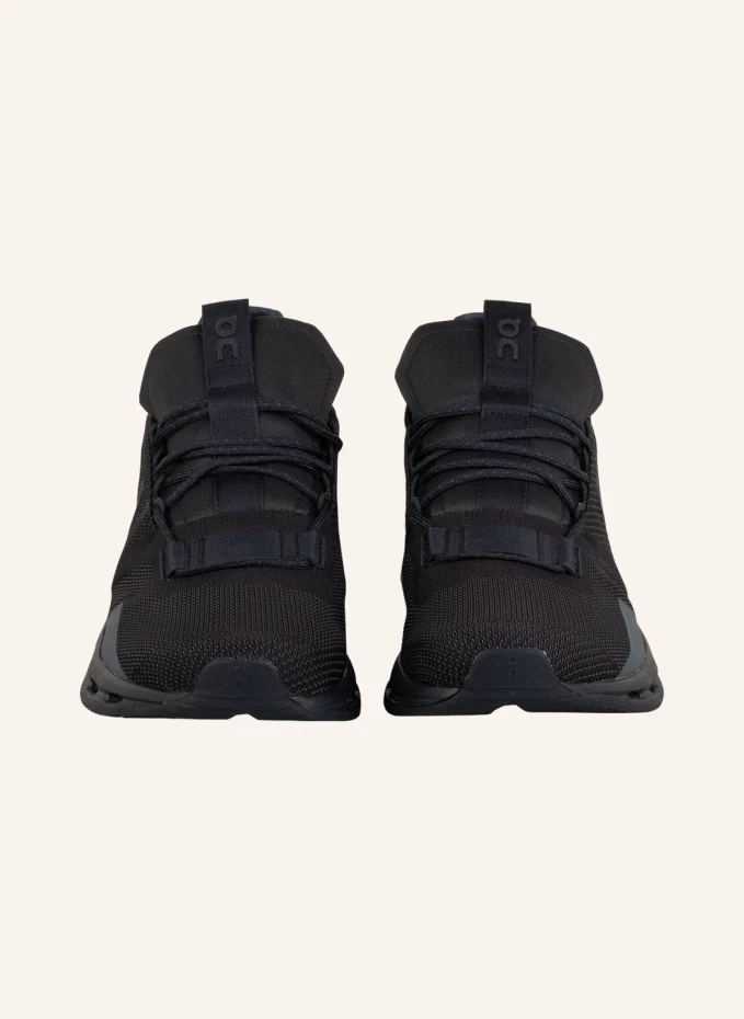 On On Sneaker CLOUDNOVA UNDYED