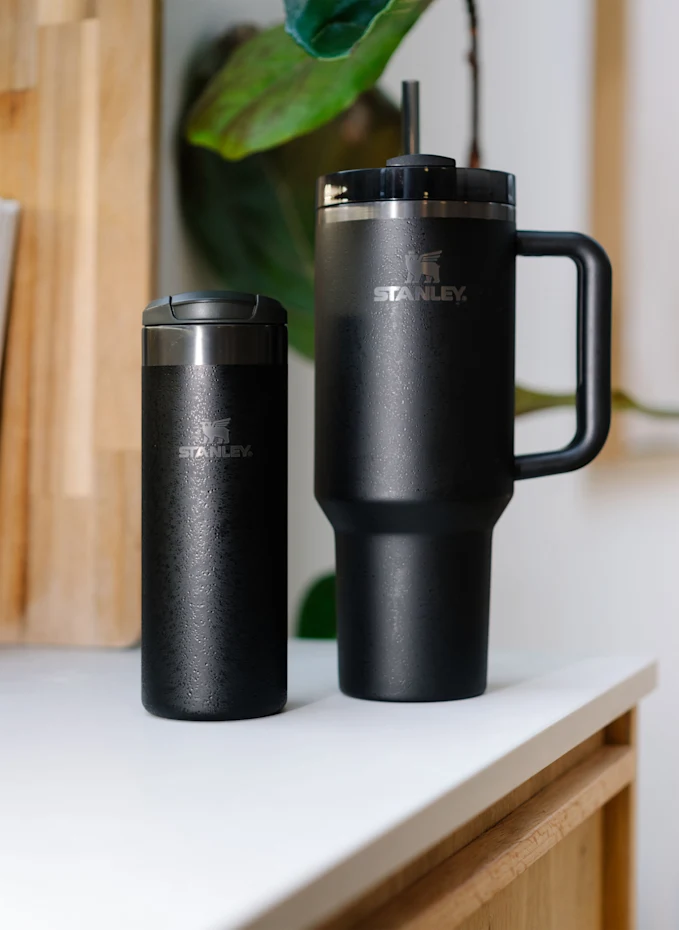 STANLEY STANLEY Thermobecher THE QUENCHER H2.0 FLOWSTATE™Volumen: 1 18 L