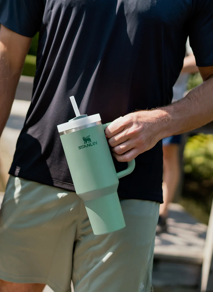 STANLEY STANLEY Thermobecher THE QUENCHER H2.0 FLOWSTATE™Volumen: 1 18 L