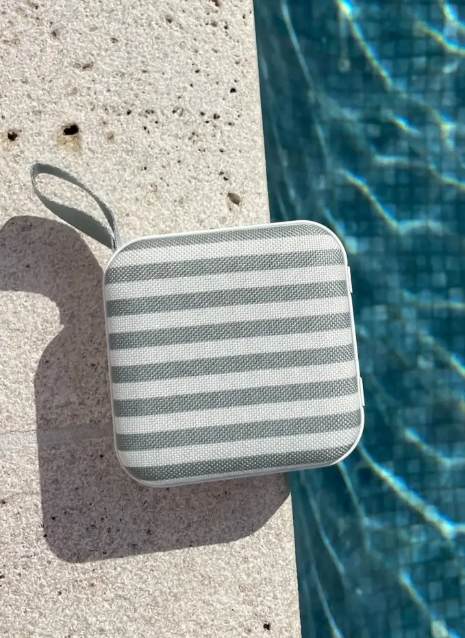 SUNNYLIFE SUNNYLIFE Bluetooth-LautsprecherHöhe: 9 Cm